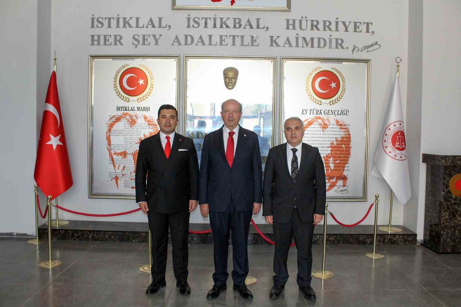 KKTC 5. Cumhurbaşkanı Tatar, Anamur Adalet Sarayını ziyaret etti