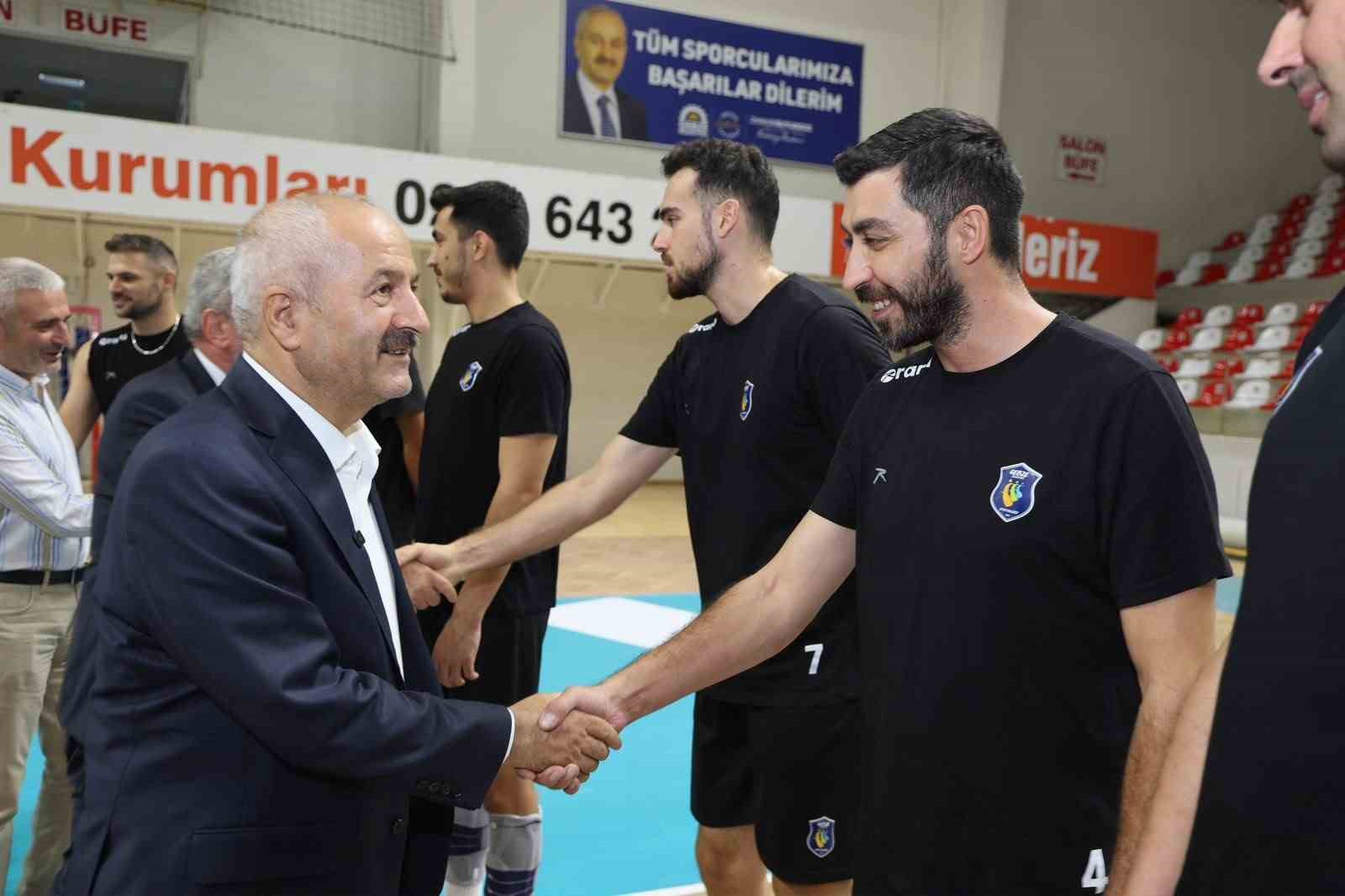 Gebze&rsquo;nin Efeler Ligi ekibi yeni sezona hazırlanıyor