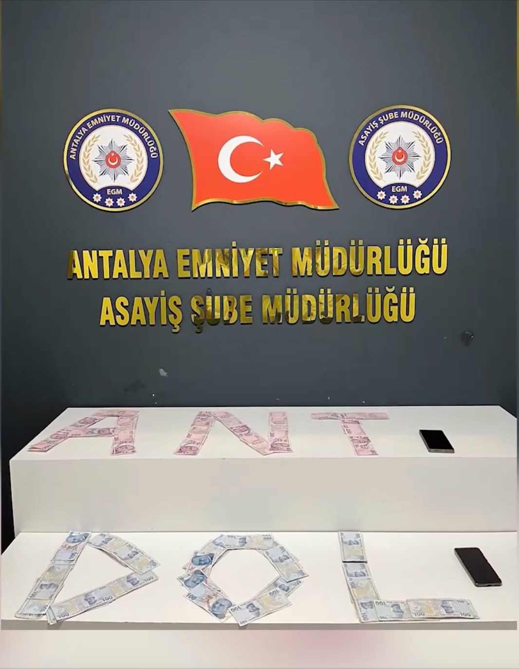 Antalya&rsquo;da 2 bu&ccedil;uk milyon liralık nitelikli dolandırıcılık operasyonu: 4 g&ouml;zaltı