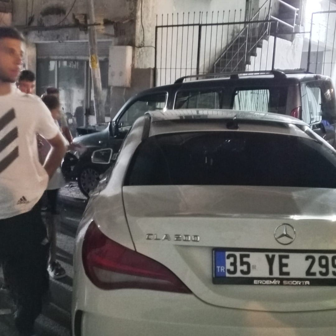 İzmir’deki cinayetin güvenlik kamerası görüntüleri ortaya çıktı