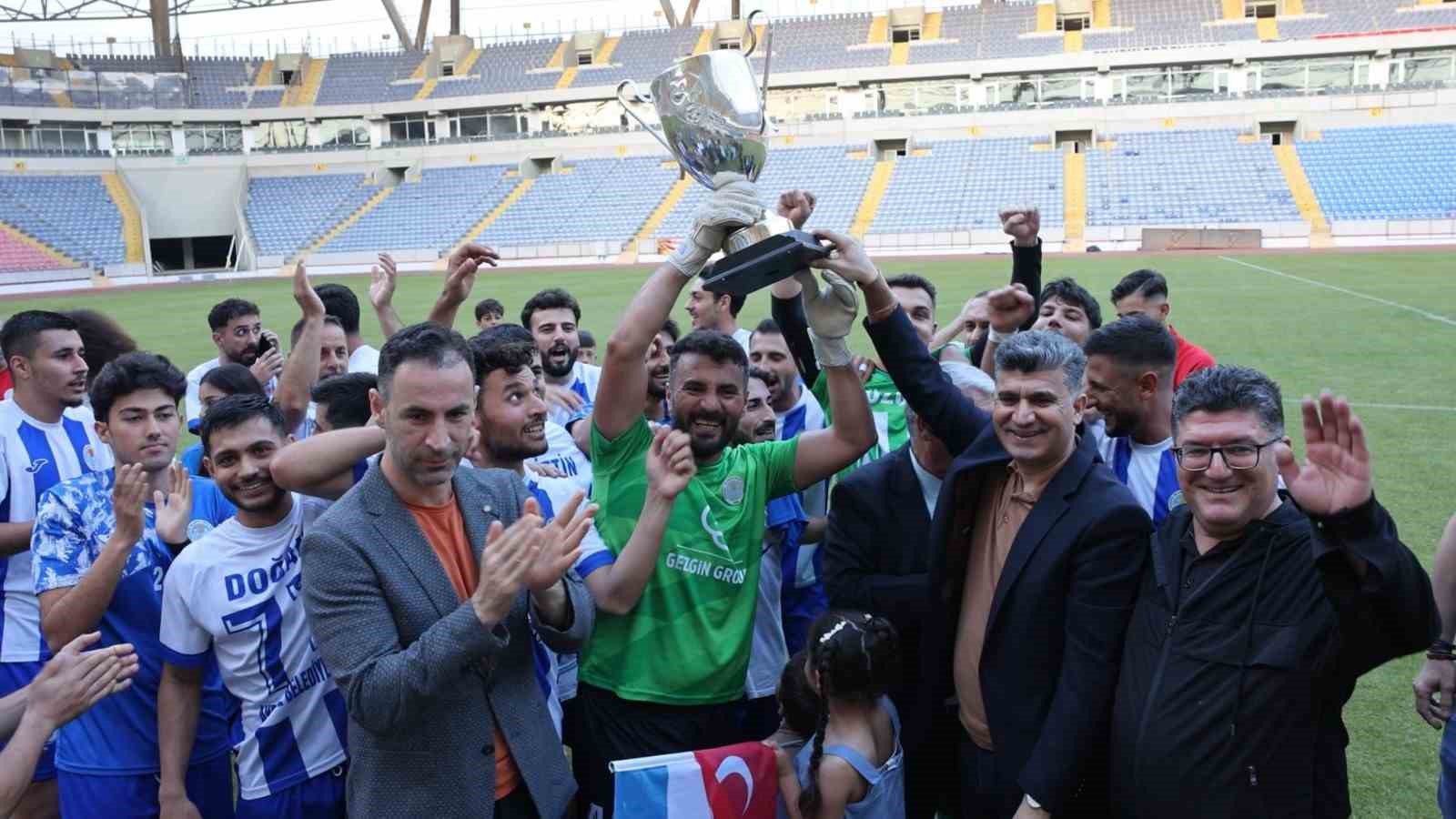 Akdeniz Belediye Spor BAL&rsquo;a y&uuml;kseldi