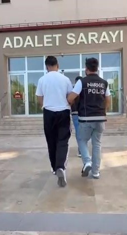 Sivas’ta 89 bin 559 adet kâğıda emdirilmiş uyuşturucu madde ele geçirildi