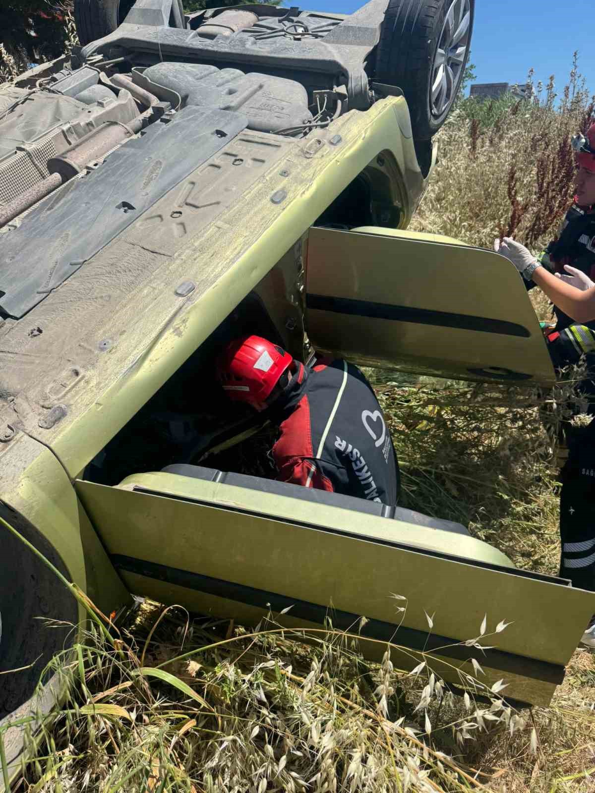 Arının neden olduğu kazada 1 kişi hayatını kaybetti, 4 kişi yaralandı
