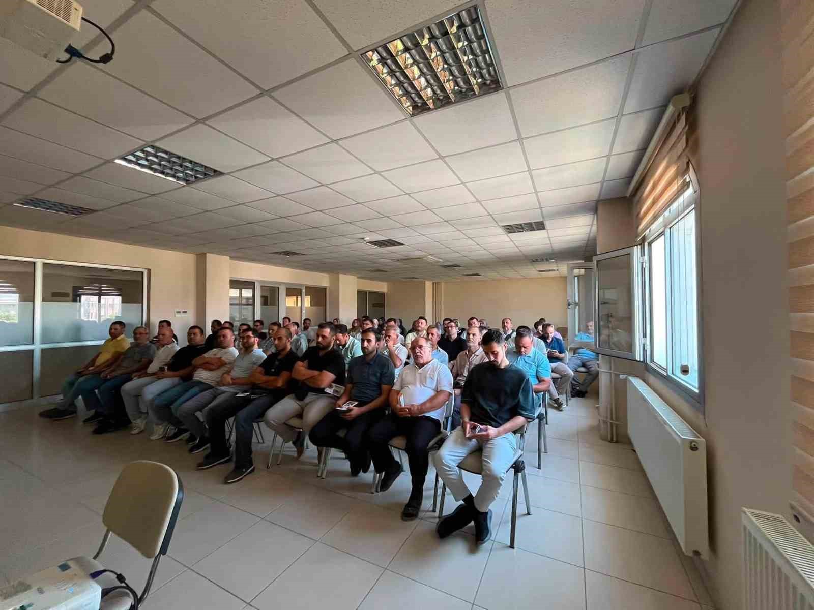 Burhaniye’de Müftülük personeline bağımlılıkla mücadele semineri
