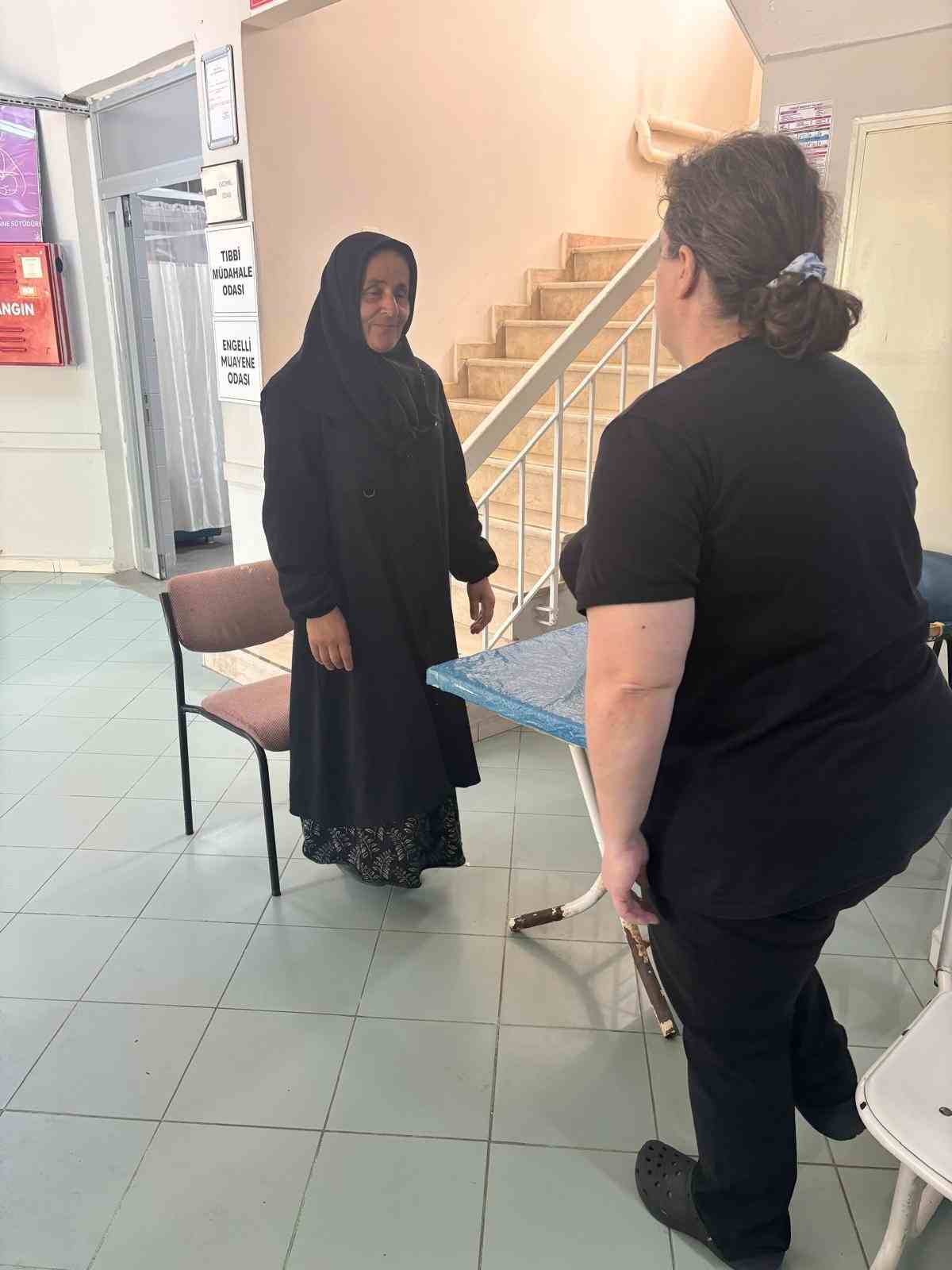 Sağlık ekipleri vatandaşların hareket yaşını &ouml;l&ccedil;t&uuml;