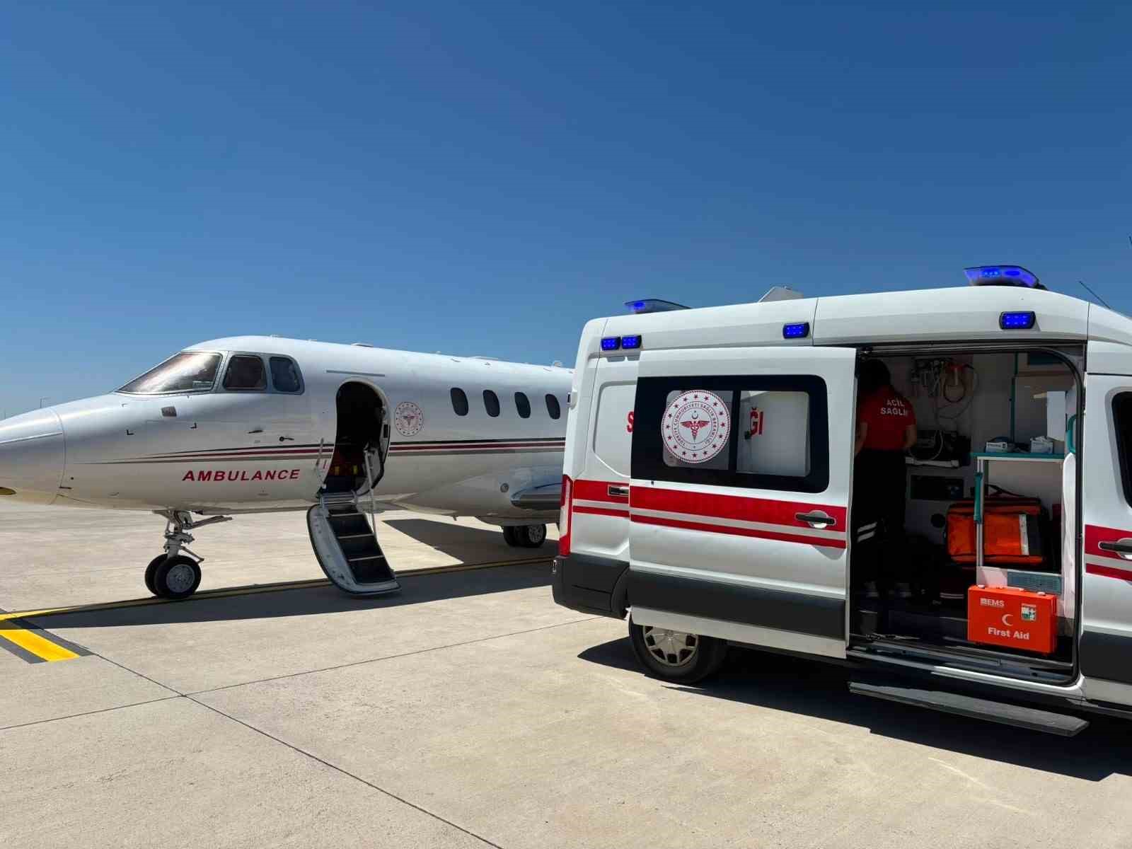 Bingöl’de 4 aylık bebek uçak ambulansla Ankara’ya sevk edildi