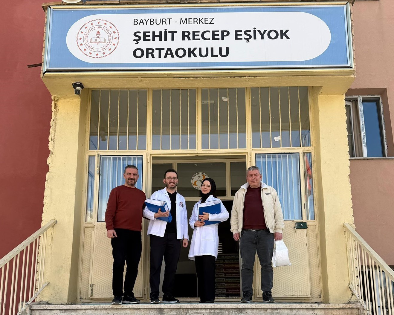Bayburt’taki okullarda skolyoz taraması yapılıyor