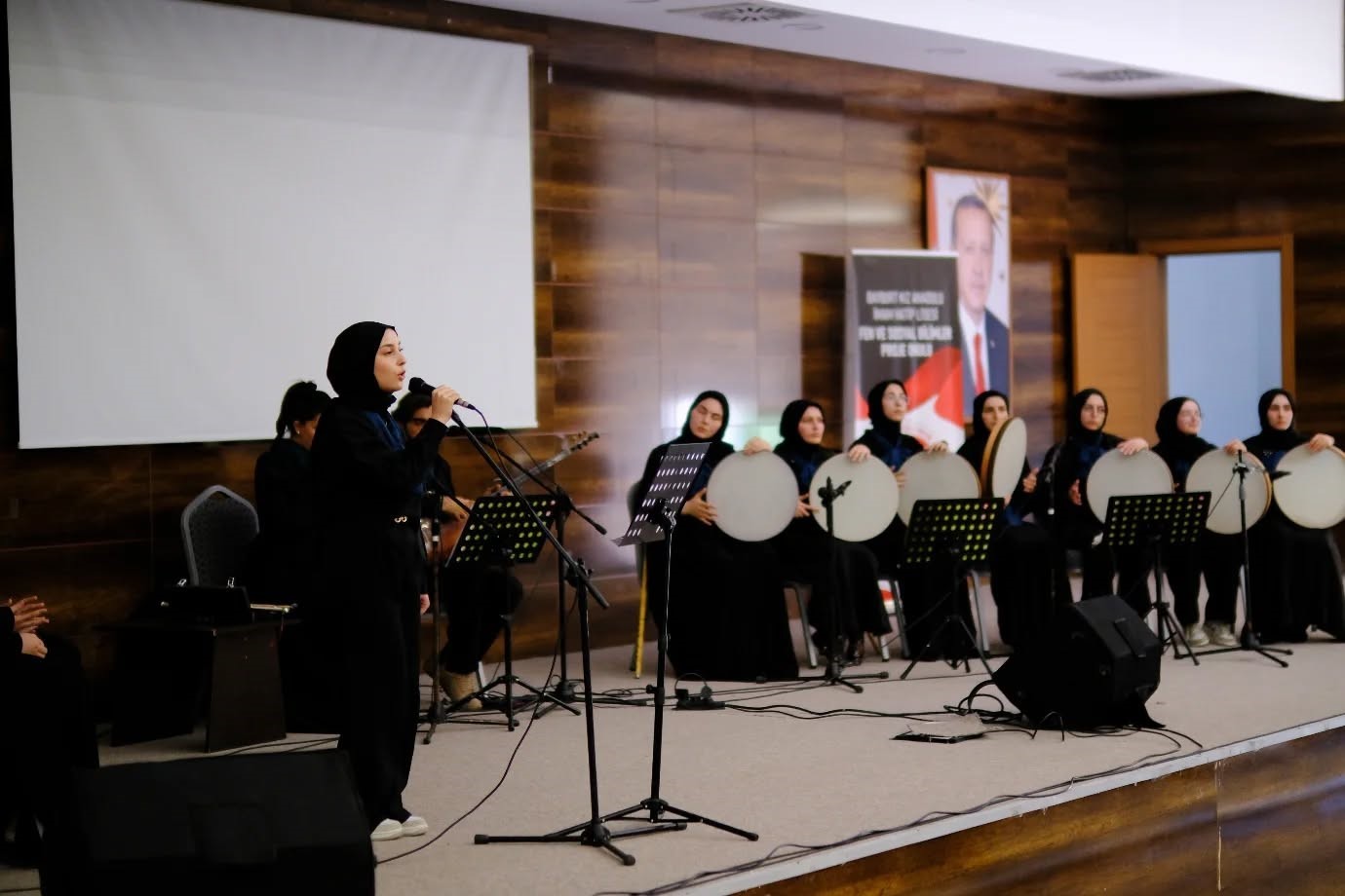 Bayburt’ta öğrencilerden tasavvuf musikisi konseri