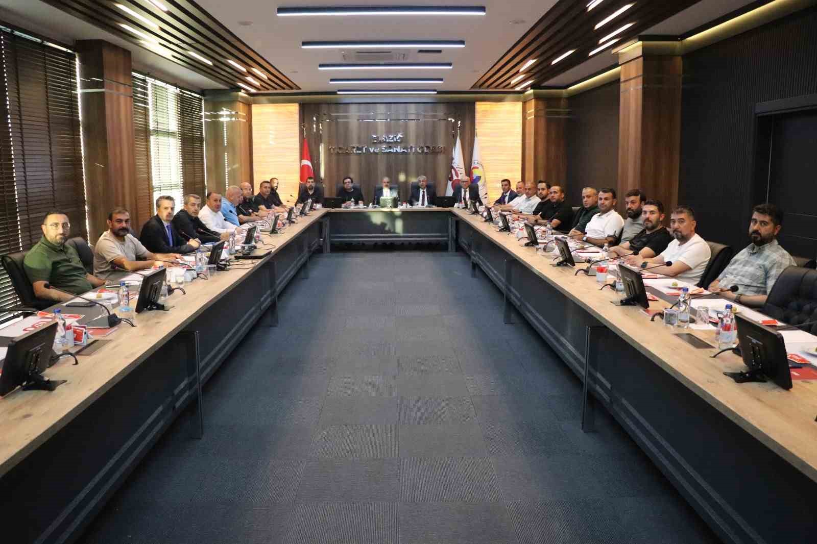 Başkan Alan: "Elazığ&rsquo;ın geleceğini kararlılıkla inşa ediyoruz"