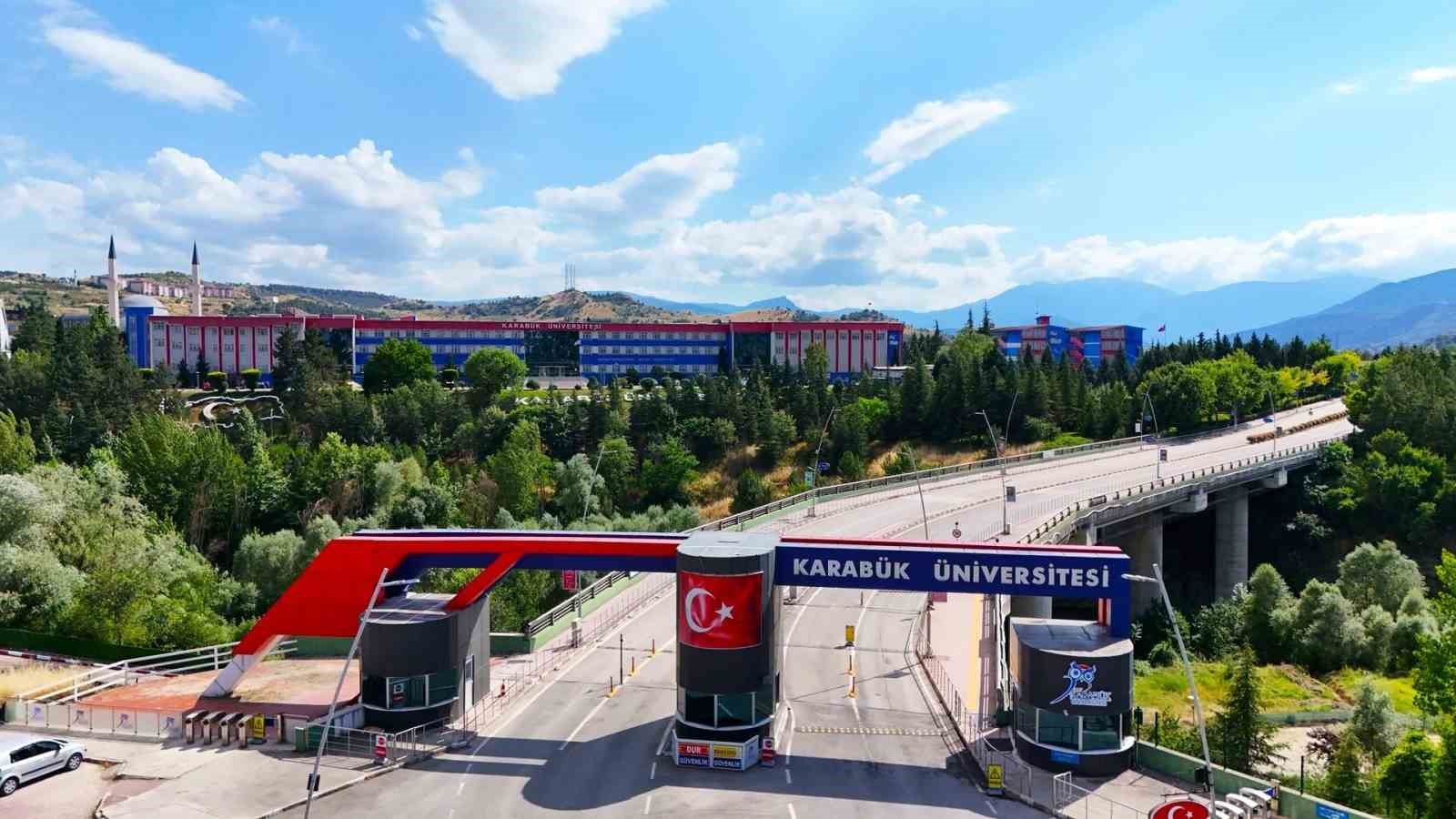 KB&Uuml; Rekt&ouml;r&uuml; Kırışık&rsquo;tan tercih s&uuml;recindeki adaylara mesaj