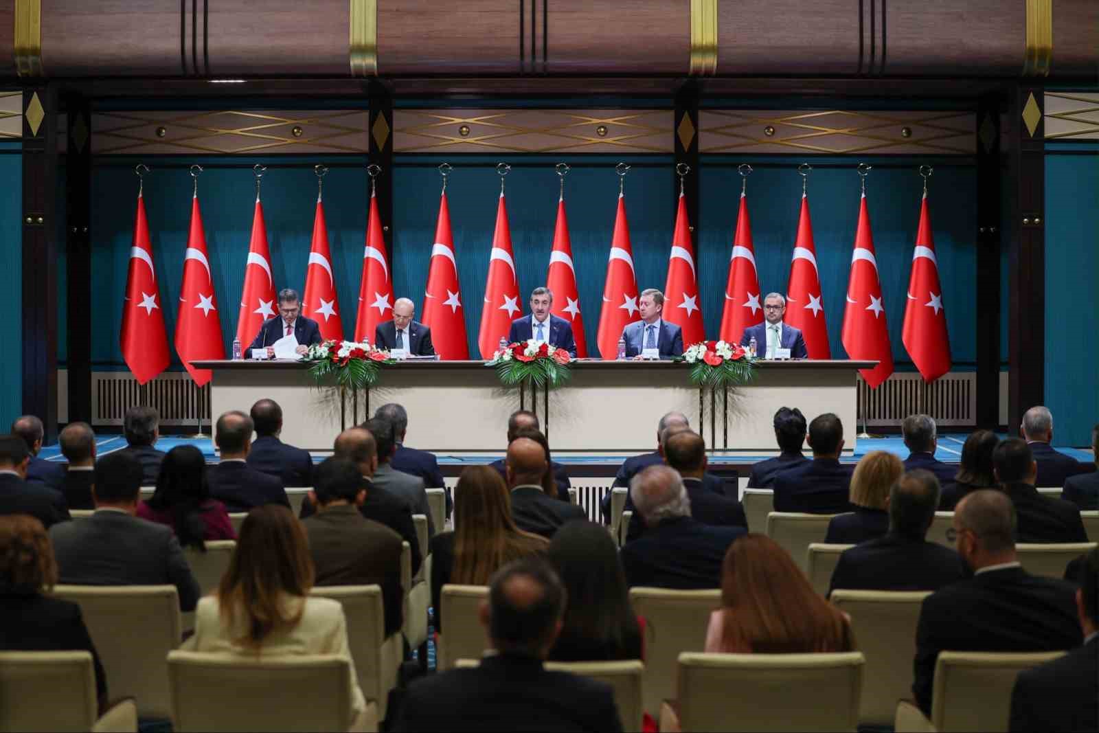 Cumhurbaşkanı Yardımcısı Yılmaz: "Savaşın etkisi olmasaydı enflasyon y&uuml;zde 25 seviyesinde olacaktı"