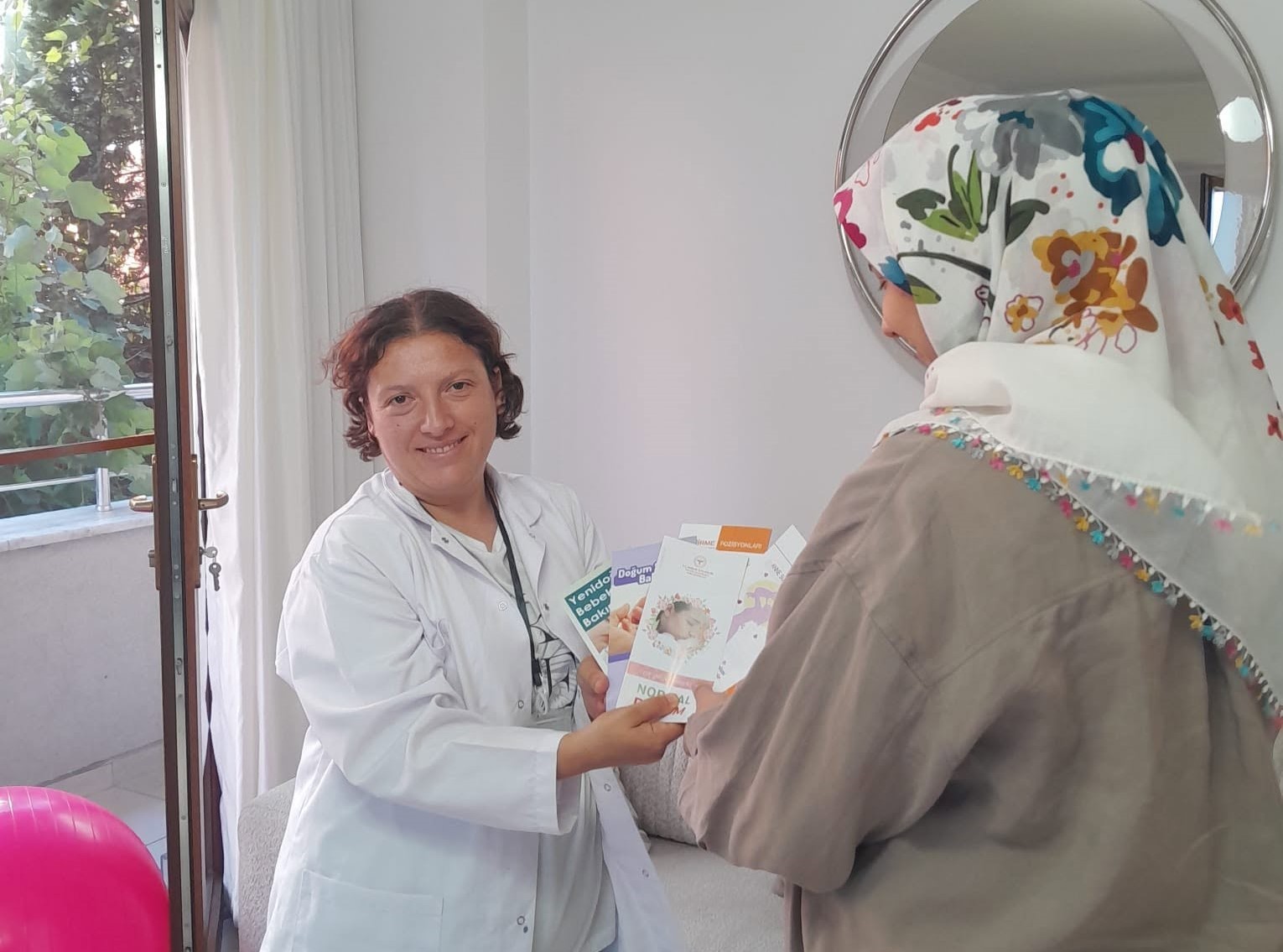 Düzce’de son 3 ayındaki gebelere evde sağlık desteği