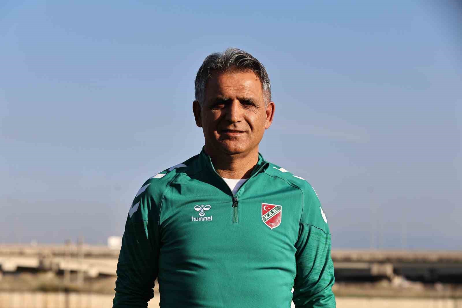 Burhanettin Basatemür, Karşıyaka’yı bekliyor