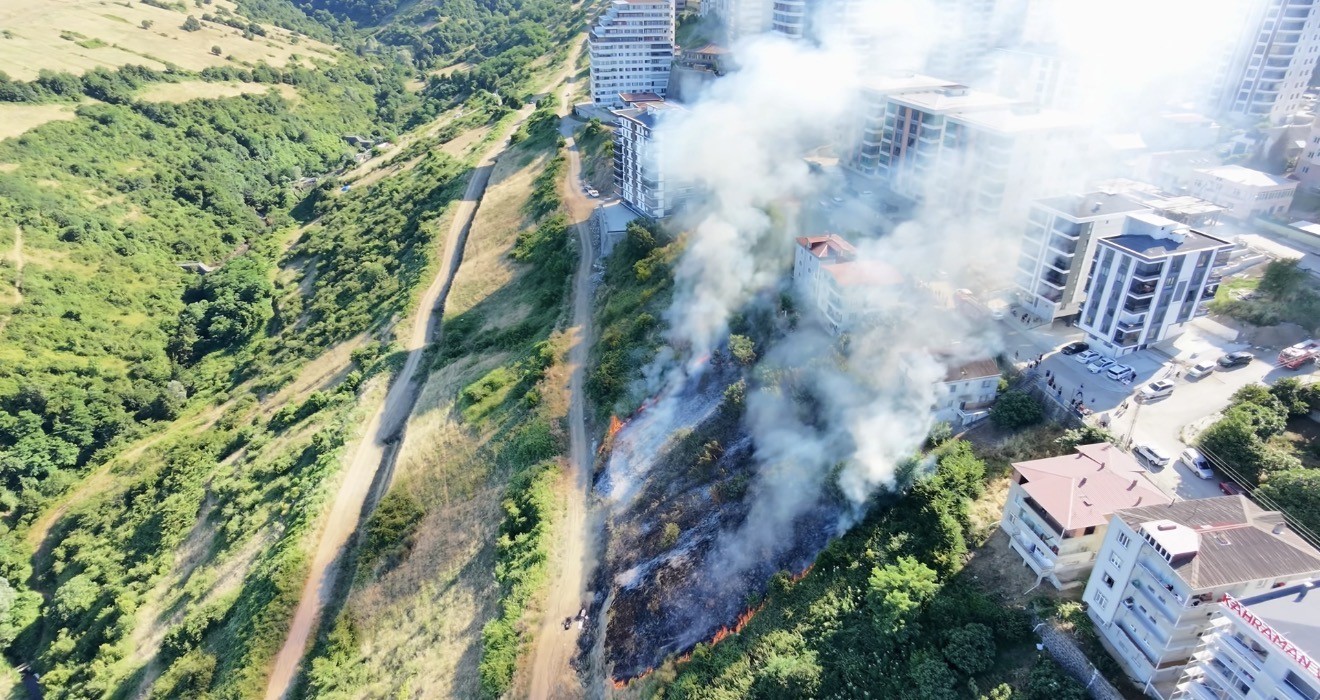 Samsun&rsquo;da korkutan anız yangını