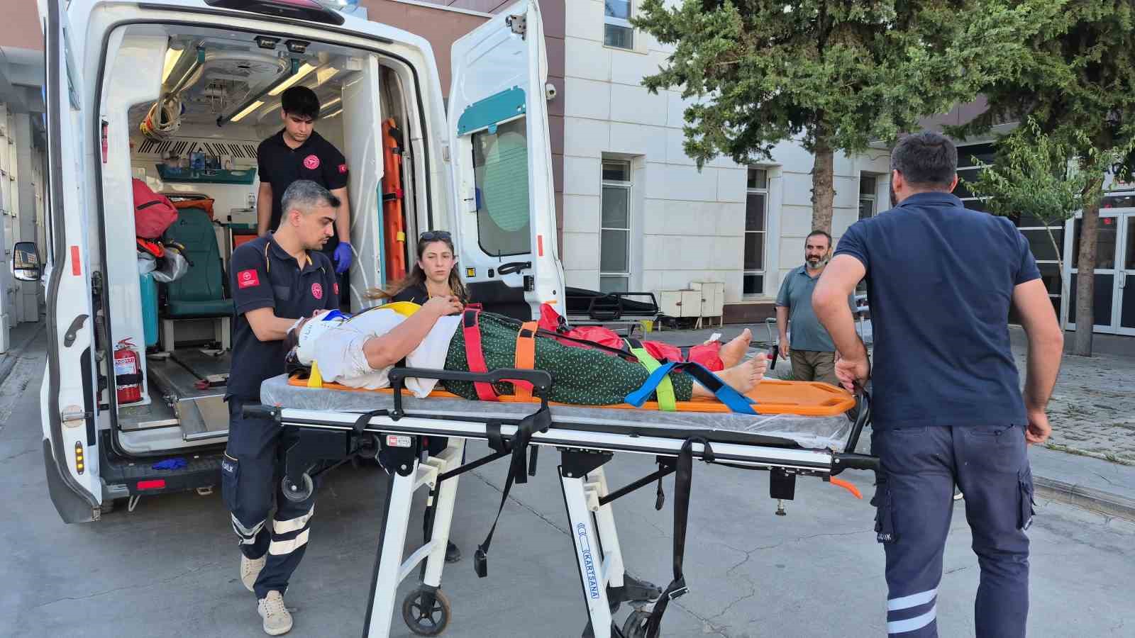 Adıyaman’da trafik kazası: 3 yaralı
