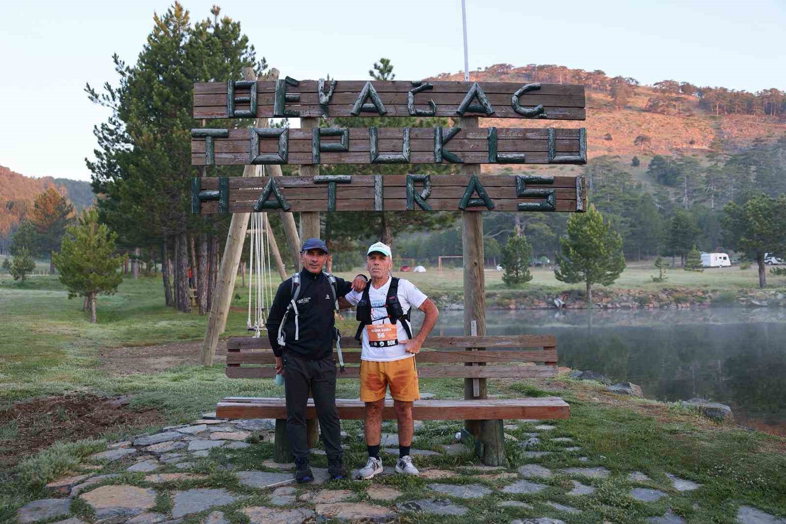 Beyağa&ccedil;&rsquo;ın doğal hazinesi Sandras Ultra Trail&rsquo;e ev sahipliği yaptı