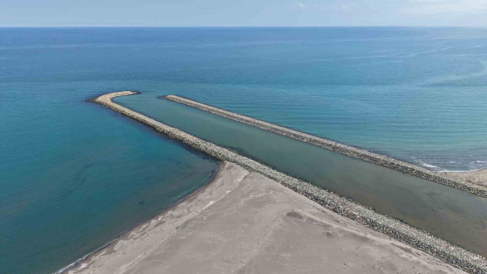 Çarşamba Dumanlı Denize Çıkış Yapısı tamamlandı