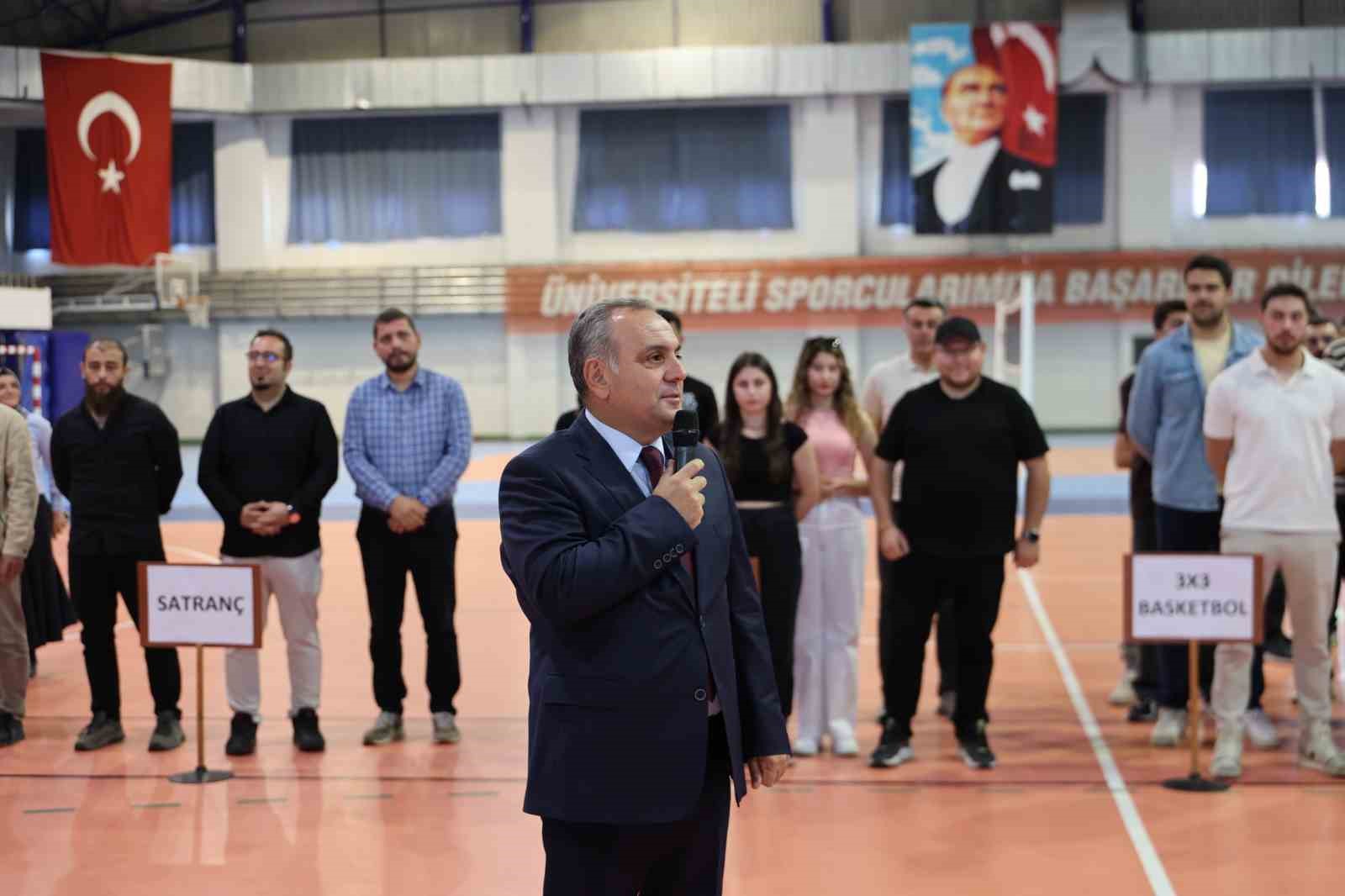 ERÜ’de 23. Geleneksel Spor Şenliği’nin ödül töreni düzenlendi