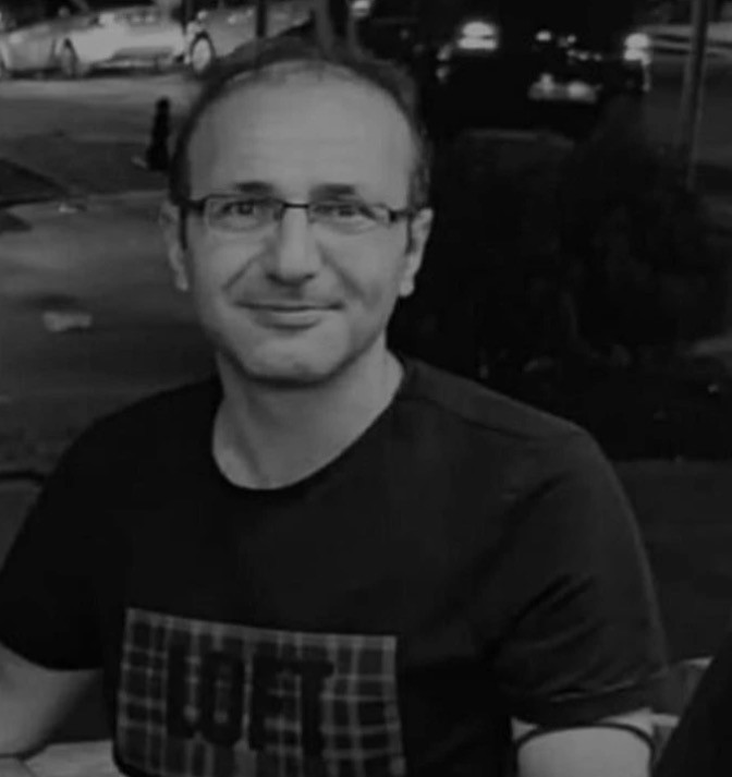 Eğitim yuvasında hüzünlü ilk gün: Yüksekova’da vefat eden fizik öğretmeni İkram Anuk unutulmadı