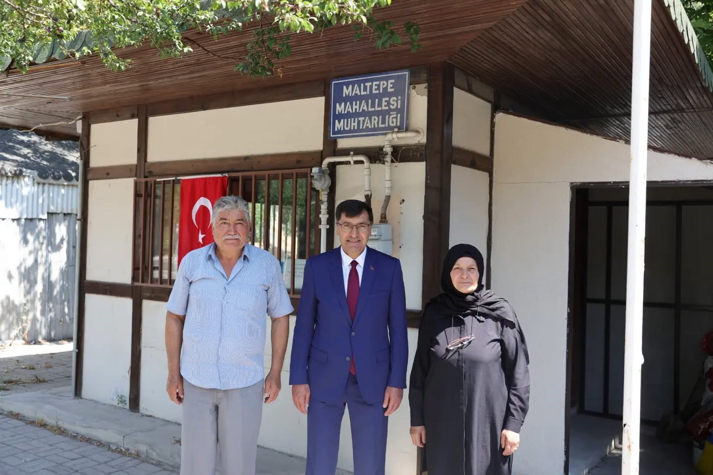 Kütahya Belediye Başkanı Kahveci, Maltepe Mahallesi’nde incelemelerde bulundu