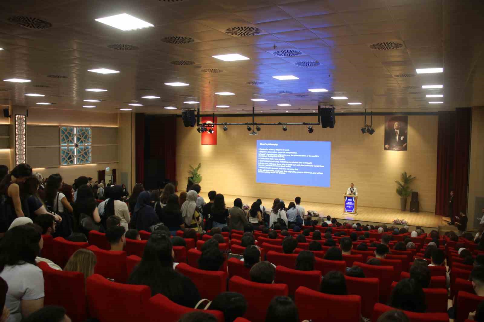 Prof. Dr. &Ouml;zener: "Afet olursa İstanbul sahipsiz değil"