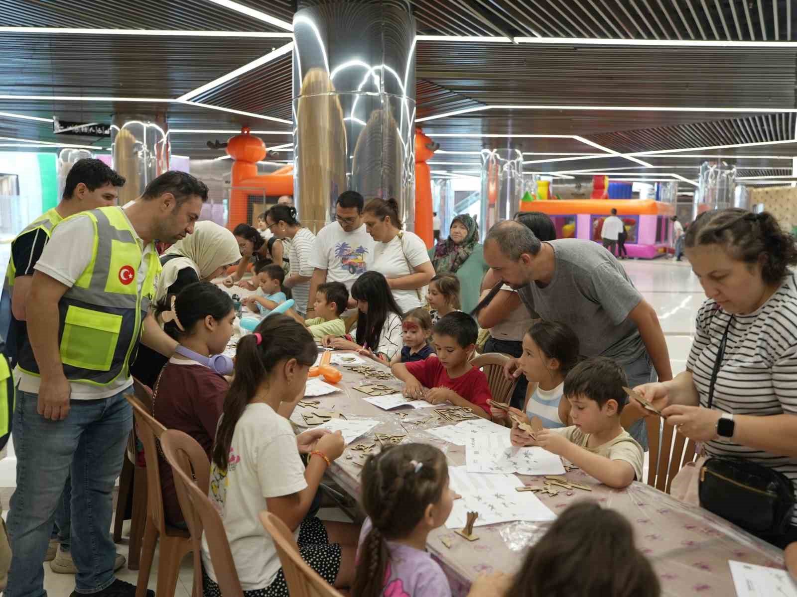Denizli B&uuml;y&uuml;kşehirden &ccedil;ocuklara &ouml;zel yaz şenliği