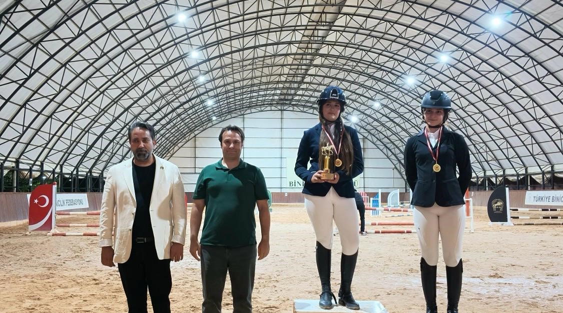 GKV’li sporculardan 1 şampiyonluk kupası ve 6 madalyayla büyük başarı