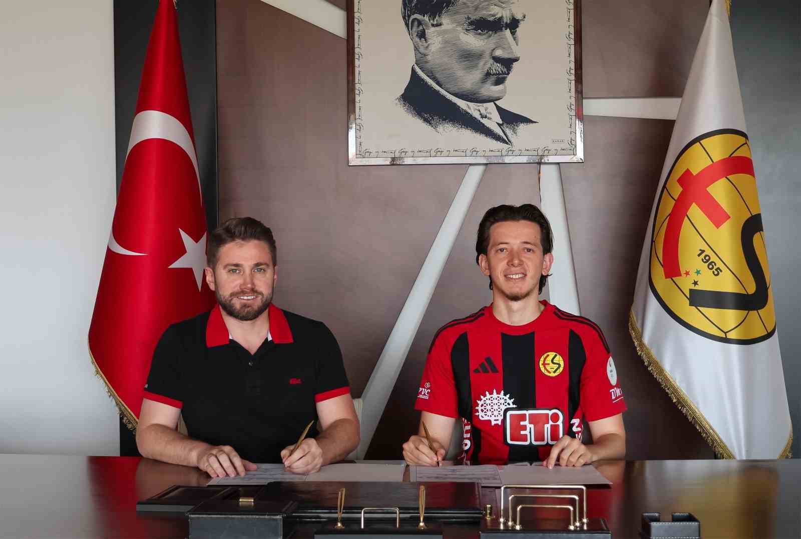 Eskişehirspor’dan hücum hattına takviye