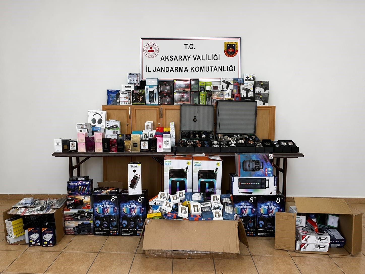 Aksaray’da 25 milyonluk kaçakçılığa jandarma darbesi