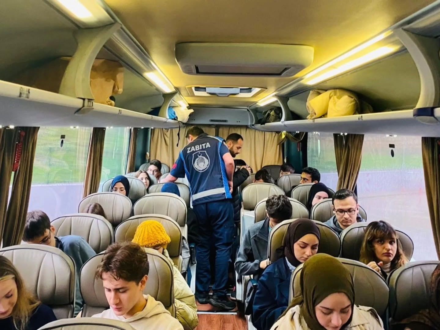 Gölcük Belediyesinin ücretsiz seferlerinden 5 bini aşkın üniversiteli yararlandı