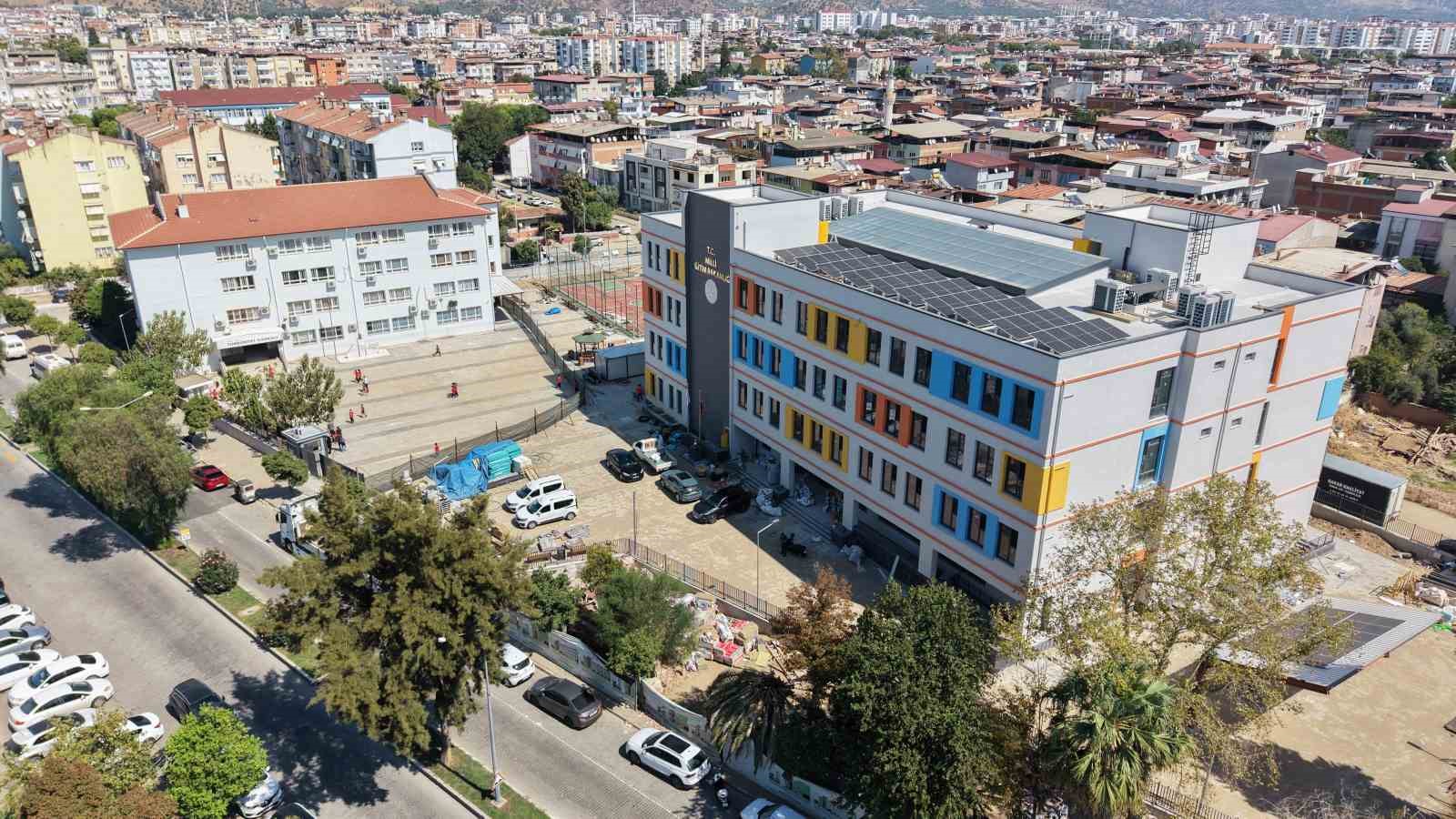 Nazilli&rsquo;nin ilk teknolojik okulu a&ccedil;ılış i&ccedil;in g&uuml;n sayıyor