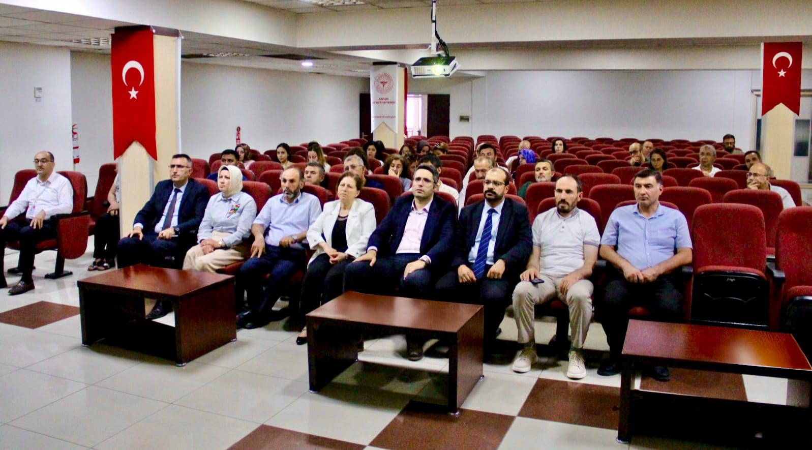 Kayseri Devlet Hastanesi hekimlerine eğitim