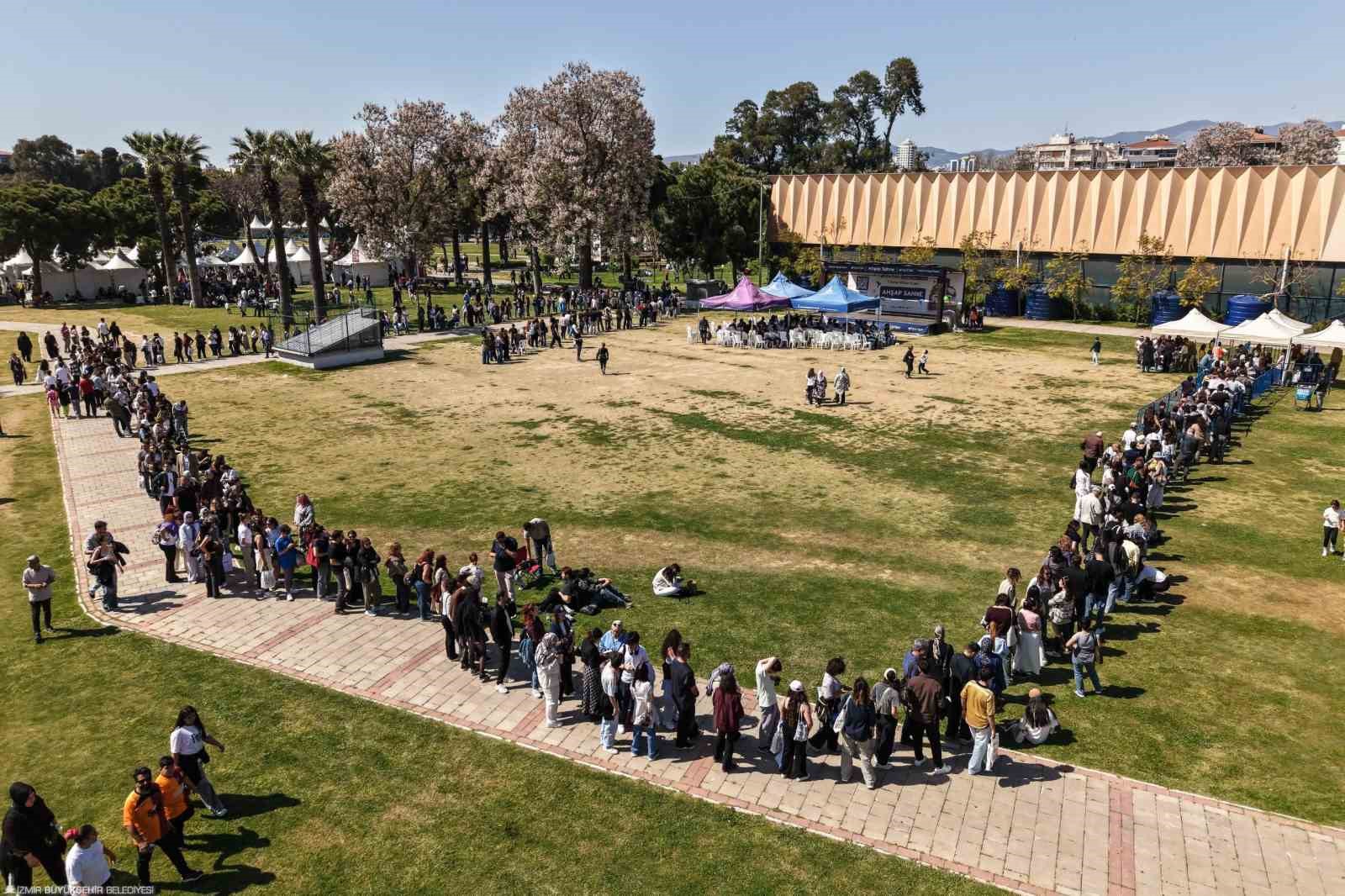İZKİTAP sonbaharda Kültürpark’ta
