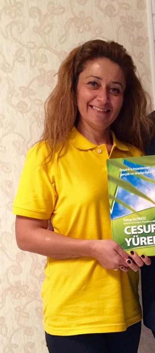 İş ortağını öldürüp intihar eden galerici toprağa verildi