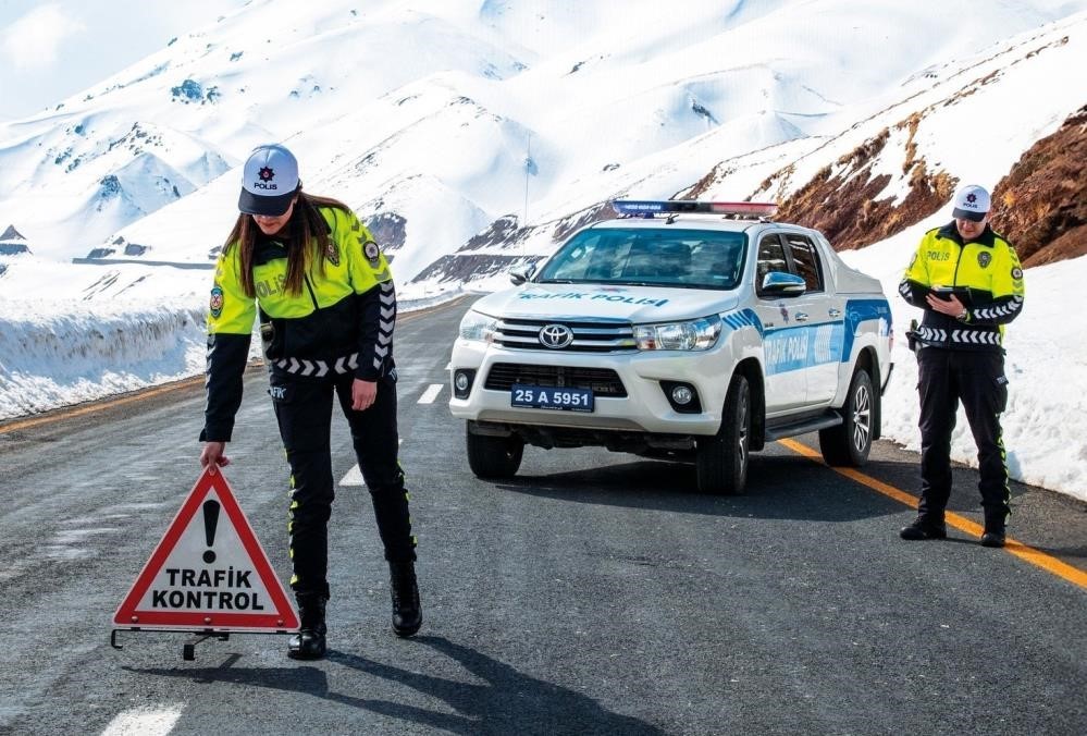 Erzurum&rsquo;da Mayıs ayında 188 bin 130 şahıs sorgulandı