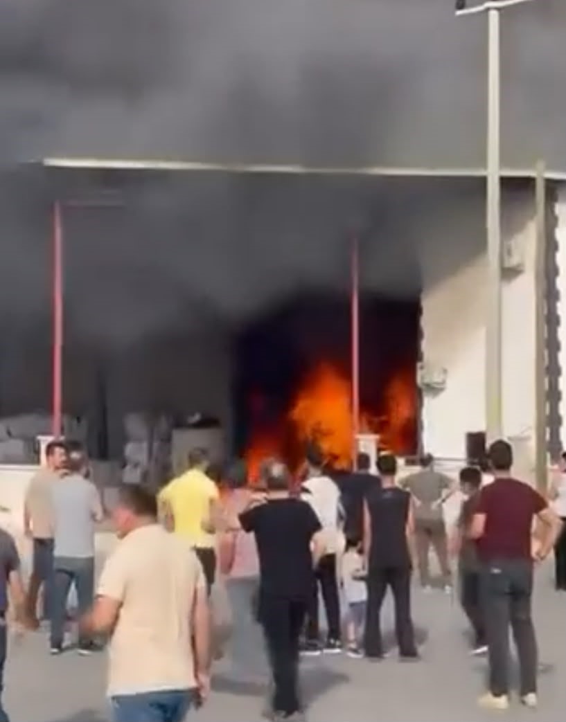 Denizli’de iş yeri yangını
