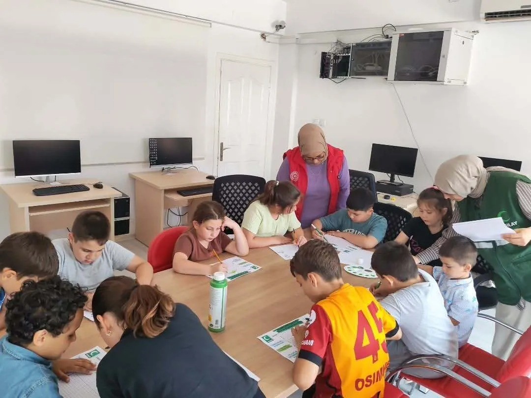 Erfelek’te gençlere "bağımsızlık ve teknoloji" farkındalığı