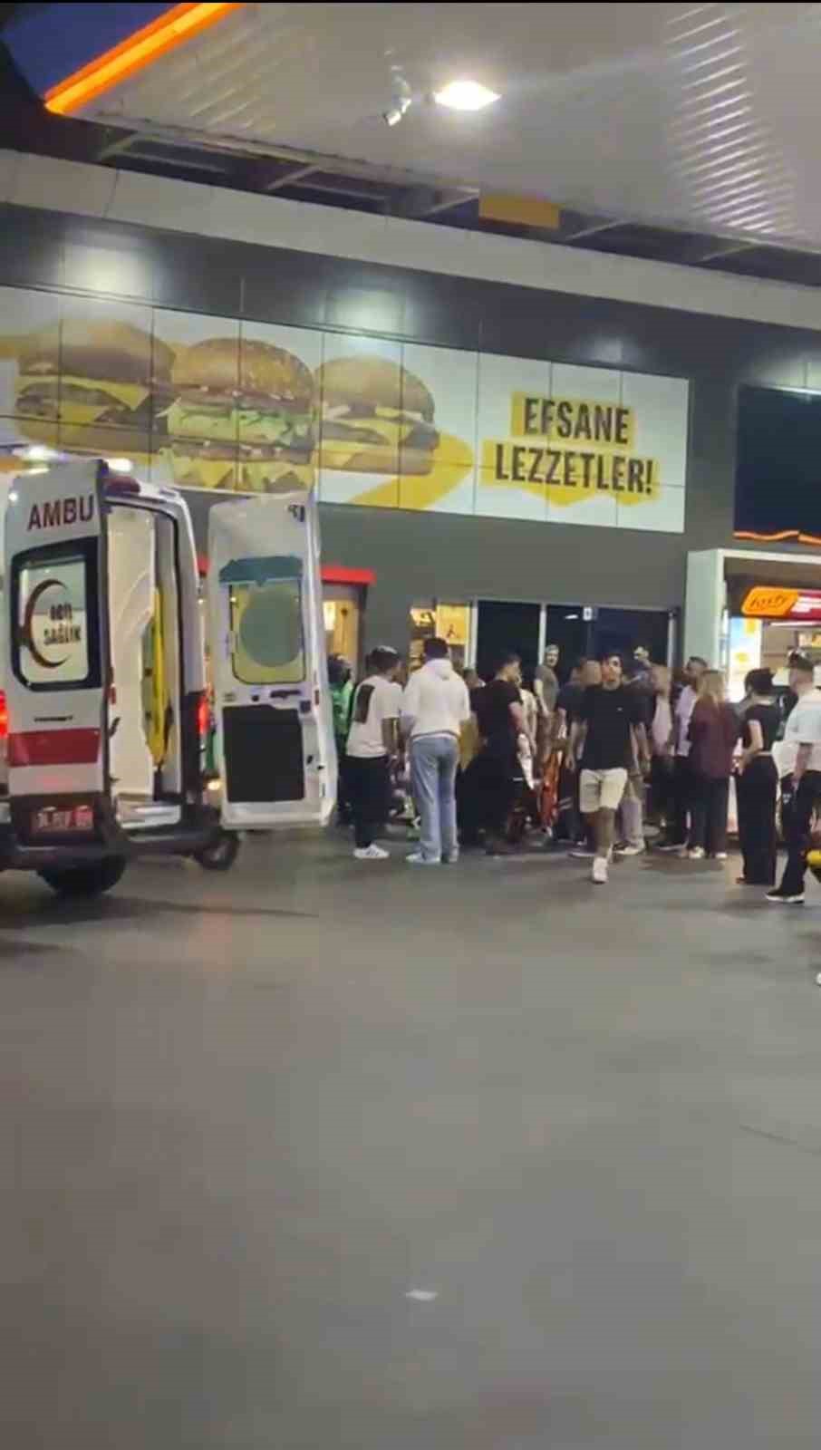 Eyüpsultan’da motosikletlilere silahlı saldırı: 3 yaralı