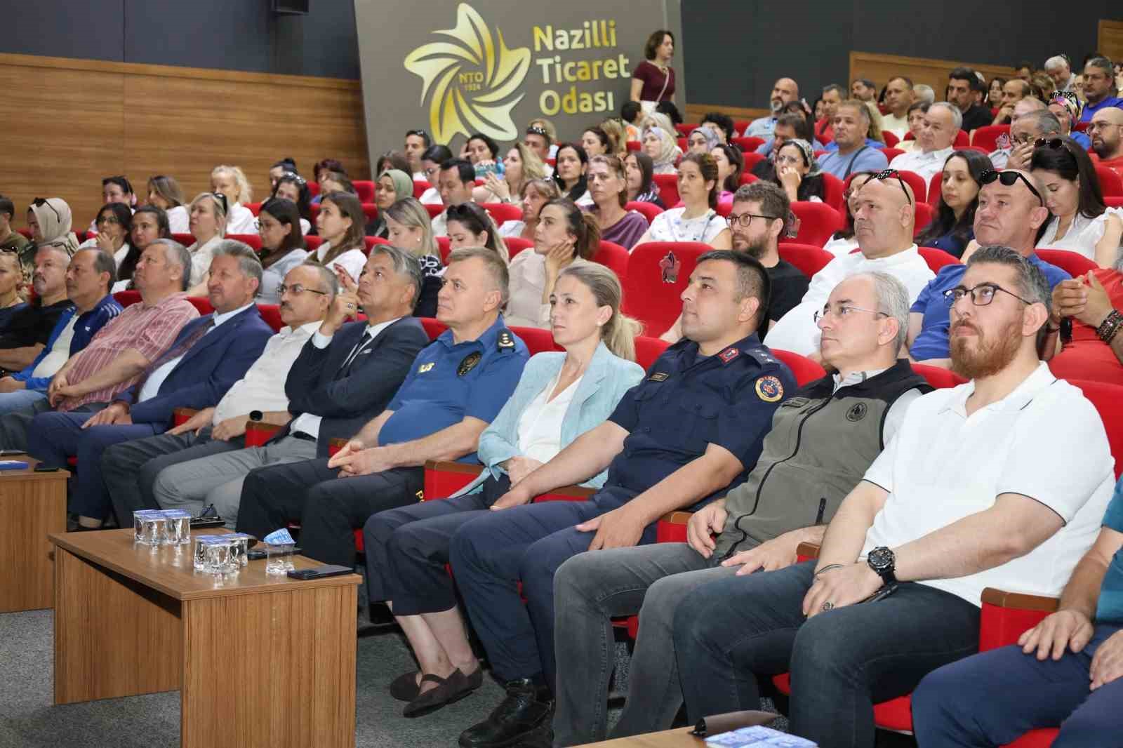 Nazilli’de eğitimcilere siber güvenlik semineri