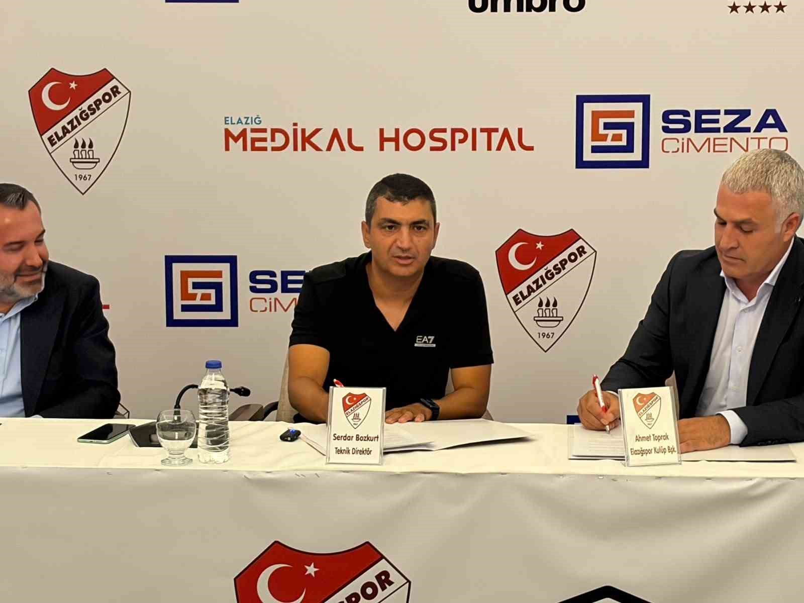 Elazığspor&rsquo;da imza t&ouml;reni d&uuml;zenlendi