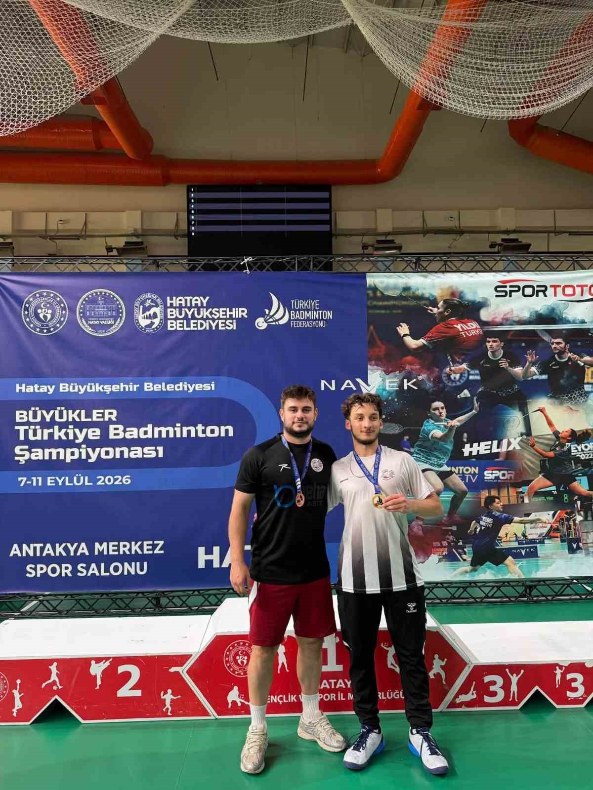 Kayserili badmintonculardan b&uuml;y&uuml;k başarı