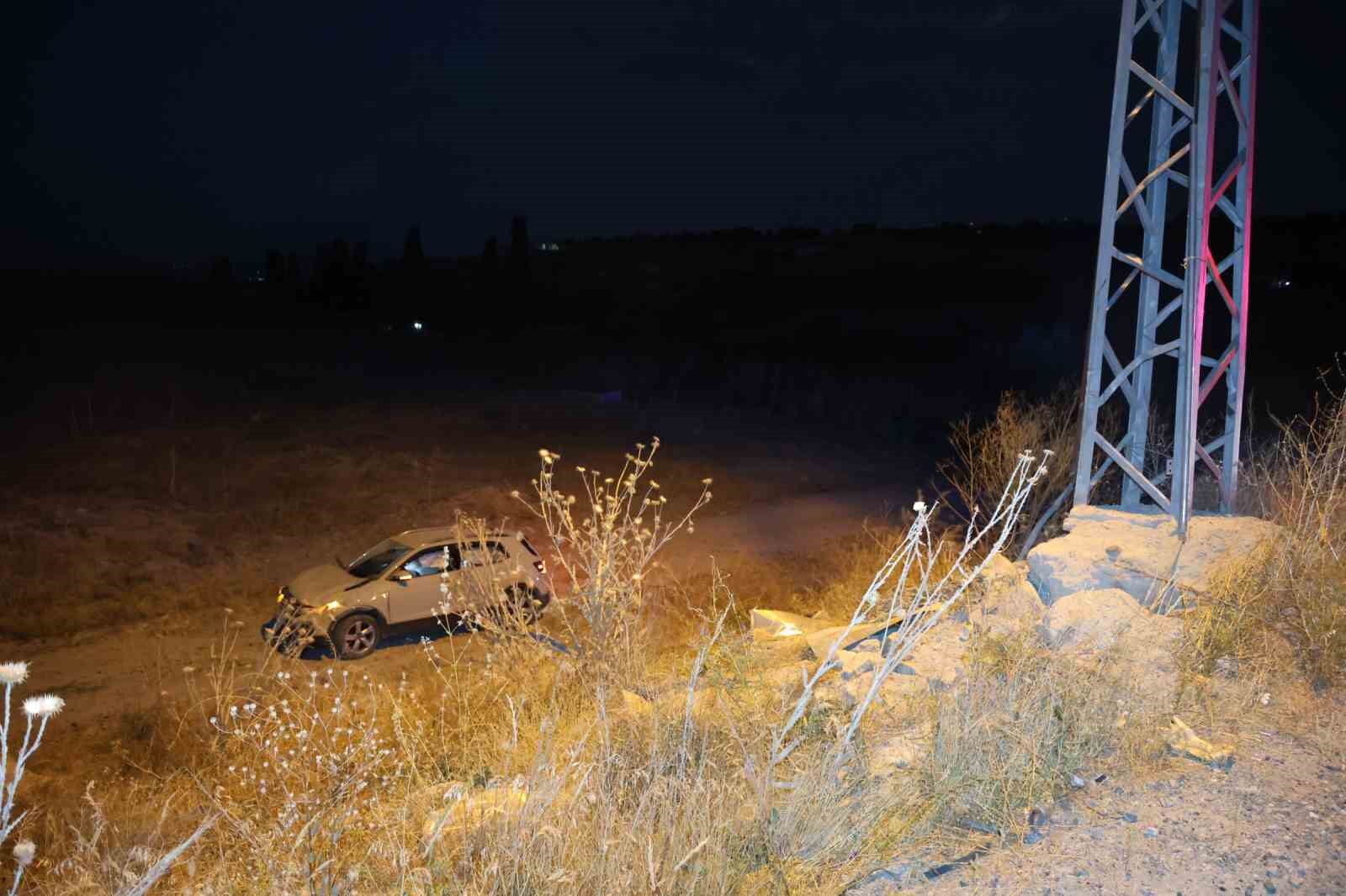 Nevşehir’de lastiği patlayan otomobil takla attı: 2 yaralı