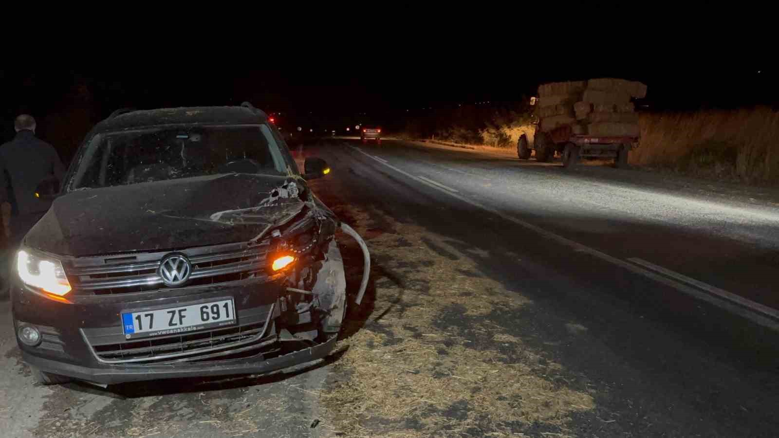 Çan’da otomobil saman yüklü traktöre çarptı: 1 yaralı