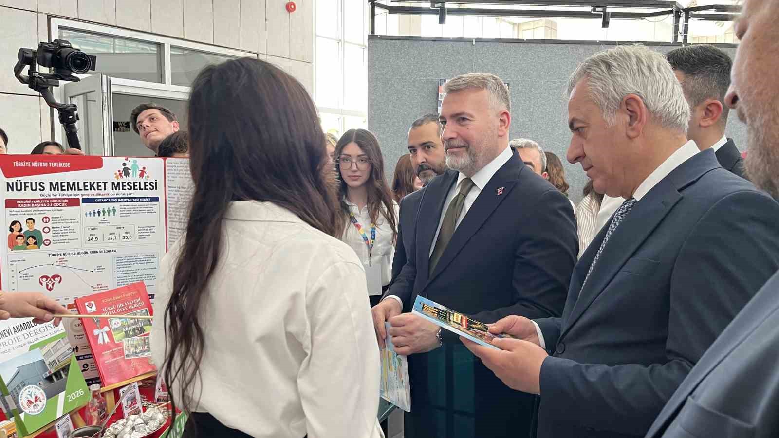Konya’da "Kudüs" konulu makale yarışması ödül töreni ve Genç Kalemler Okul Dergileri Fuarı
