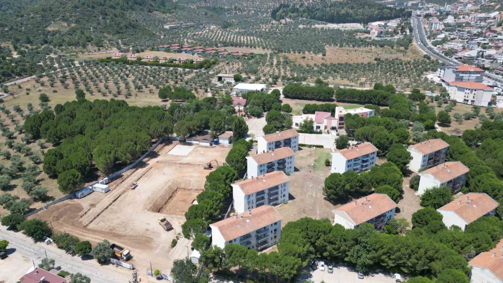 Milas Veteriner Fak&uuml;ltesi Hayvan hastanesinin yapımına başlandı