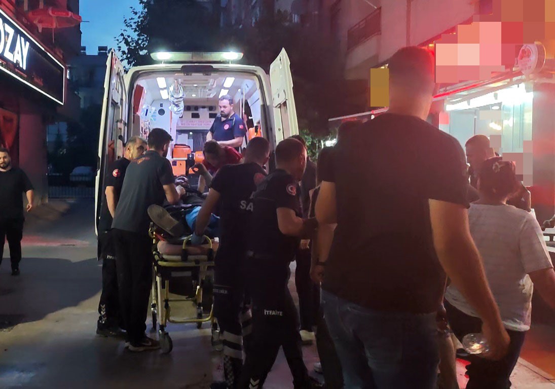 İş yerinde yük asansöründen düşen işçi hastanelik oldu