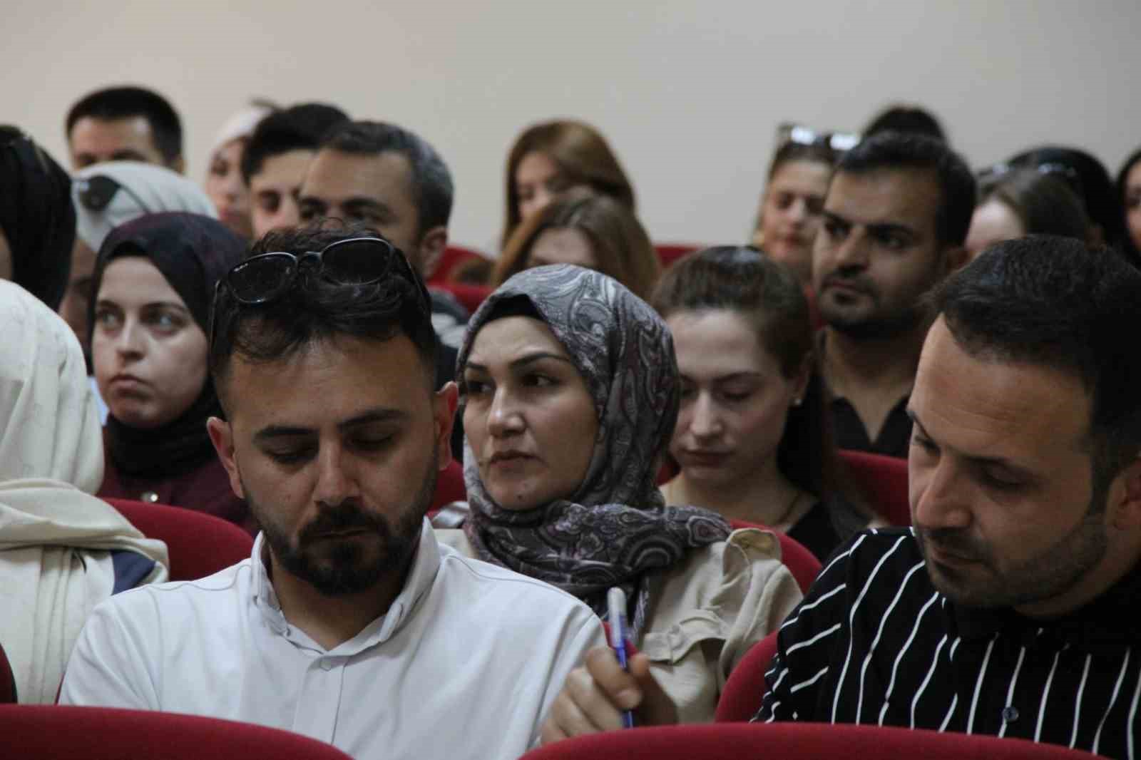 Cizre’de evde eğitim veren fedakar öğretmenler unutulmadı