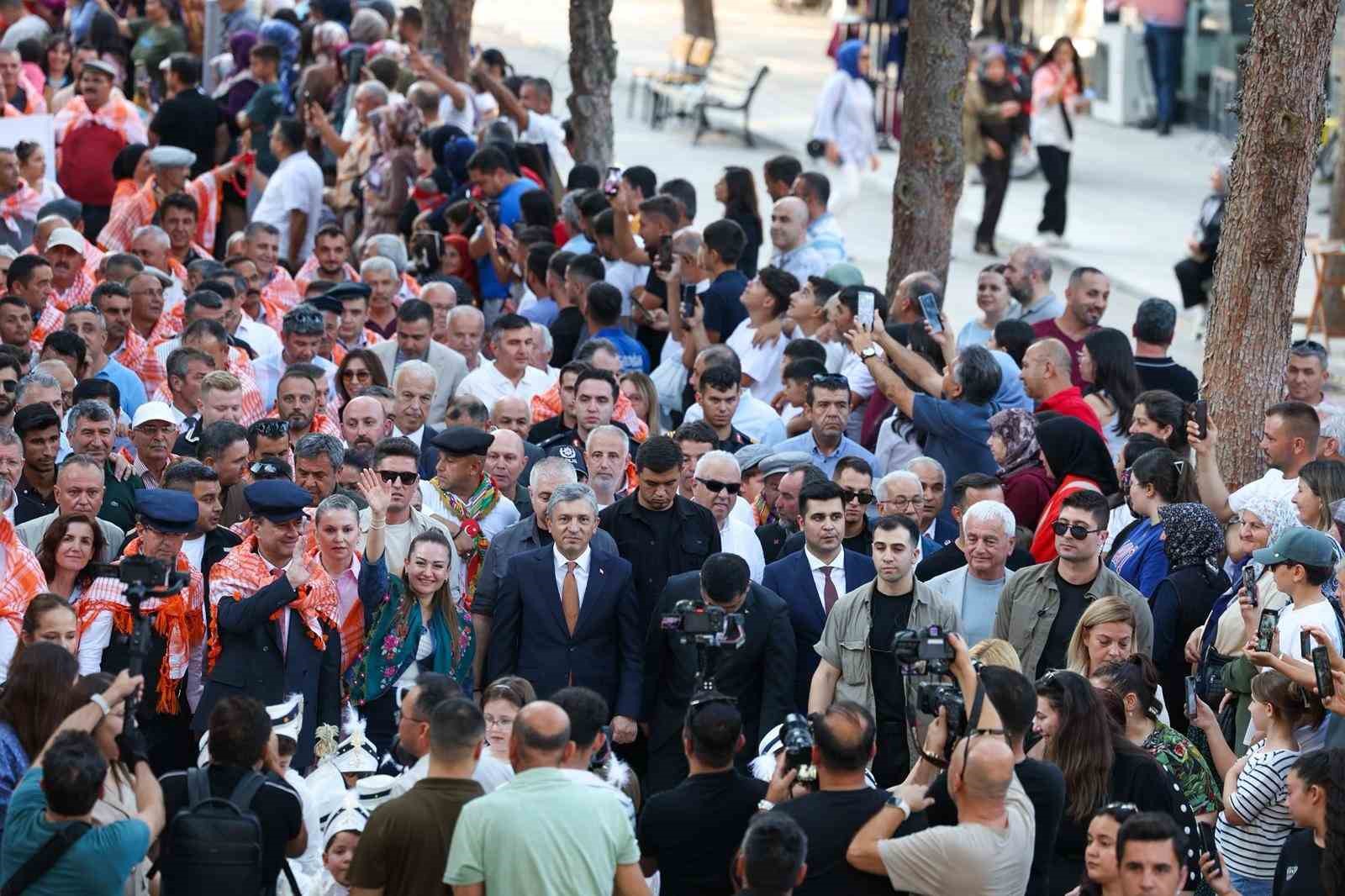 Elmalı’da 12. Temsili Yörük Göçü gerçekleştirildi
