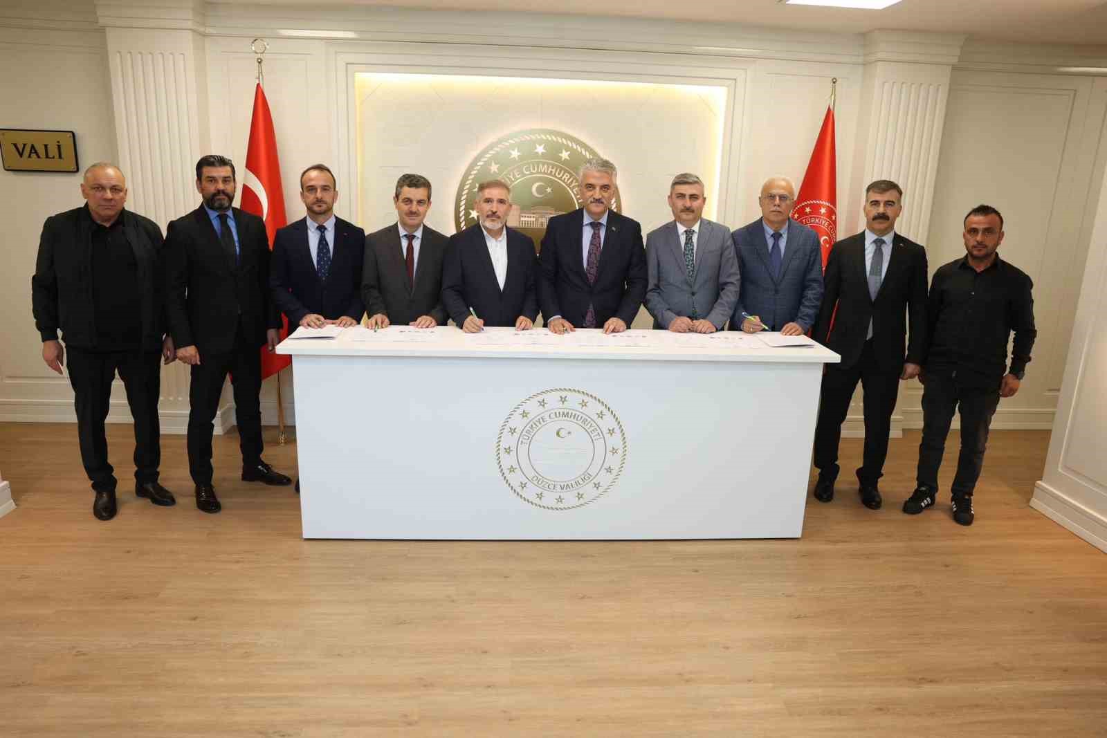 Spor okulları projesi için iş birliği