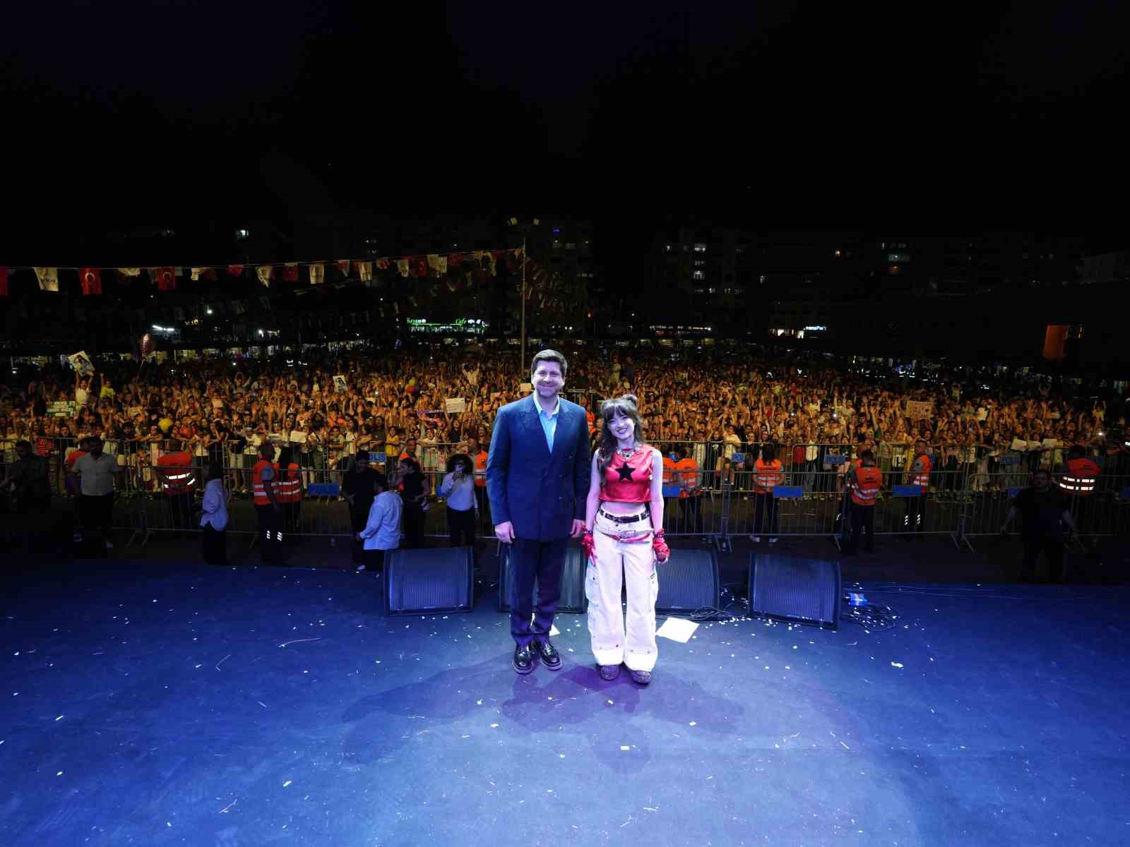 Tarsus&rsquo;ta &Ccedil;ocuk ve Gen&ccedil;lik Festivali coşkuyla başladı